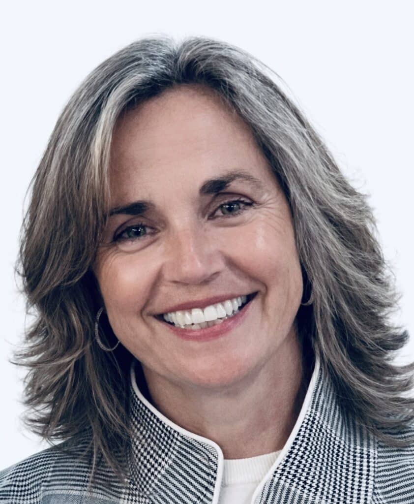gillian approved headshot 2026